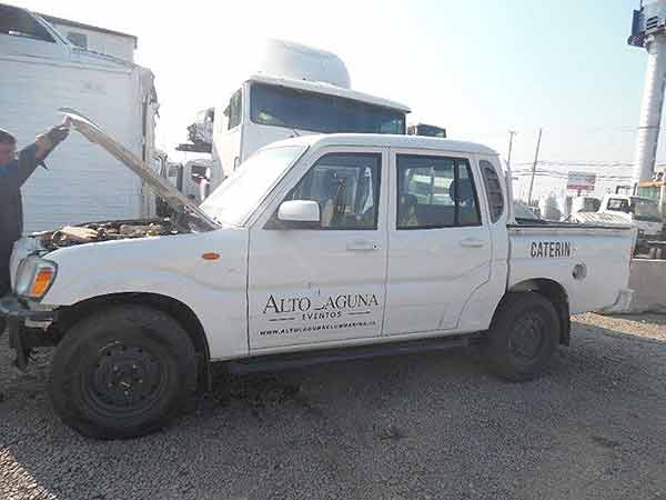 Tapabarro Mahindra PICK UP  USADO