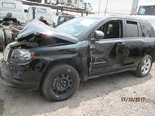 ELECTRO Jeep COMPASS 2015  USADO EN DESARME