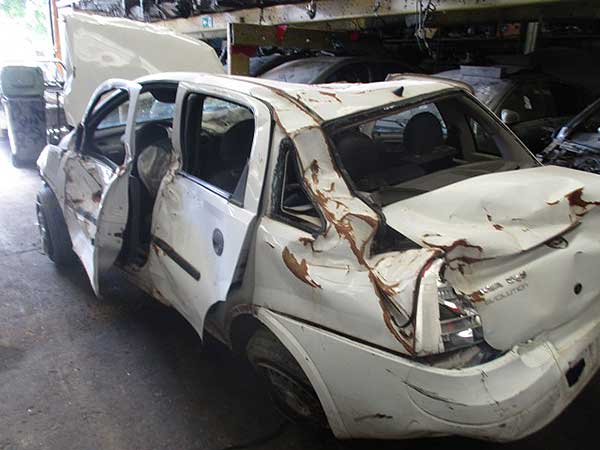 Chevrolet CORSA 2004 - 1 REPUESTO USADO/USADA EN DESARME