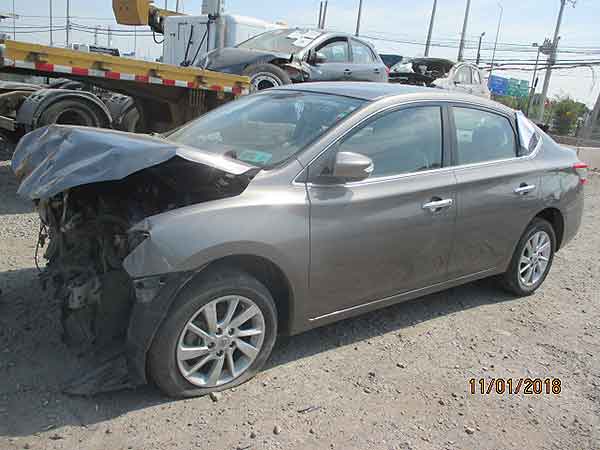 TAPABARRO Nissan SENTRA 2015  USADO EN DESARME