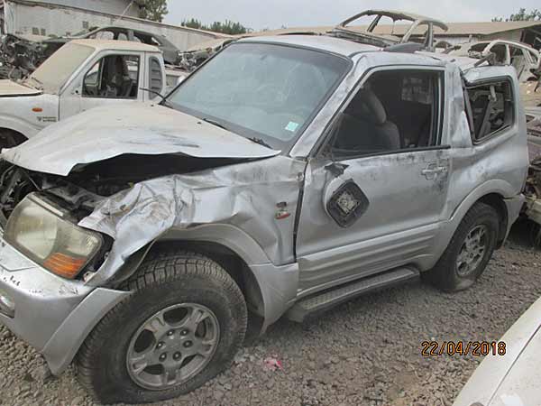 TAPA MALETA Mitsubishi MONTERO 2002  USADO EN DESARME