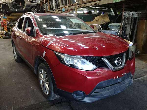 CREMALLERA DE DIRECCIóN Nissan QASHQAI 2015  USADO EN DESARME