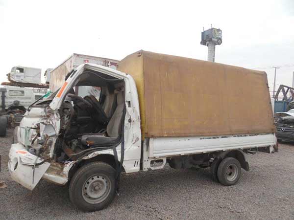 TAPABARRO Hyundai PORTER 2007  USADO EN DESARME