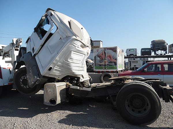 TURBO Mercedes-Benz AXOR 2011  USADO EN DESARME