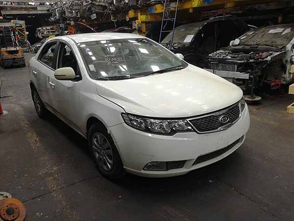 BUTACA  Kia CERATO 2012  USADO EN DESARME