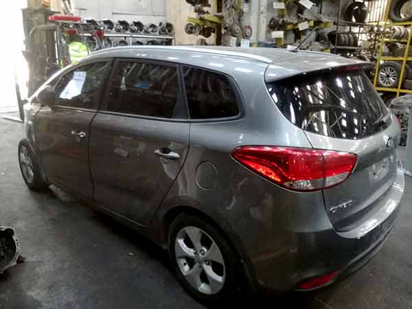 MOTOR PARTIDA Kia CARENS 2017  USADO EN DESARME