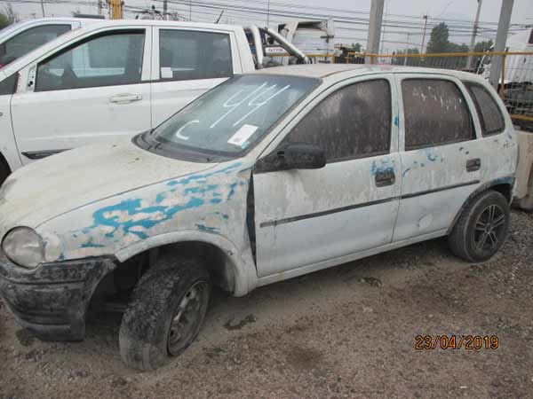 ELECTRO Opel CORSA 1994  USADO EN DESARME