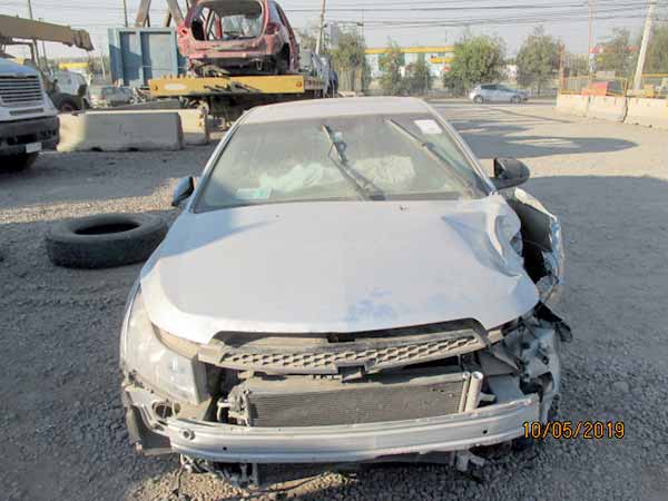 TAPA MALETA Chevrolet CRUZE 2011  USADO EN DESARME