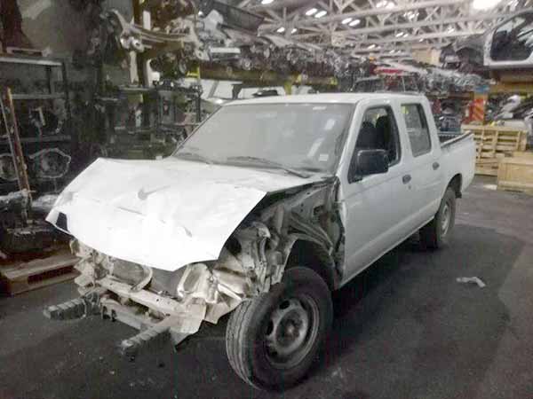 Tapa maleta Nissan TERRANO  USADO